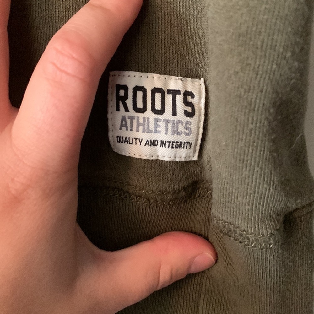 Roots sweater - Picture 2 of 5